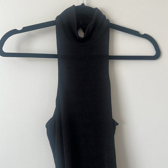 SOLD - NWT SER.O.YA Black Delta Midi Dress Bodycon Size Small Reg. $295 - Picture 5 of 13